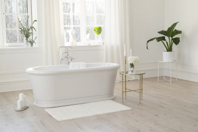 Luxury Freestanding Tub